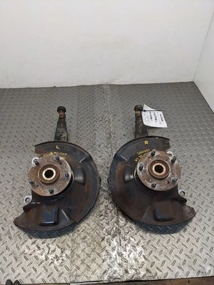 04-08 TL Type S 6 cyl Front Spindles Left Right OEM Pair 1175905 - Image 1 of 4