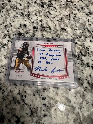 2019 Leaf Trinity Football Autograph Inscriptions Noah Fant Auto Rookie RC 9/10 - Image 1 of 2