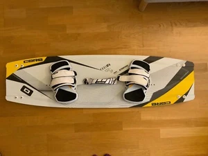 Core Fusion Kiteboard 133x39, Twintip + Bindung, unbenutzt - Bild 1 von 12