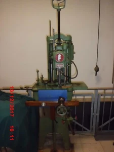 Kettenfräse " Fetzer " - Holzbearbeitungsmaschine - Wood working - Bild 1 von 1
