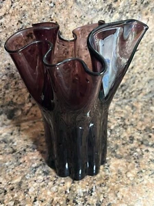 Vintage Amethyst Purple Glass Handkerchief Vase - Picture 1 of 8