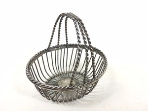 Miniature Metal Basket Easter Collectible 2.5" x 3.5" - Foto 1 di 7