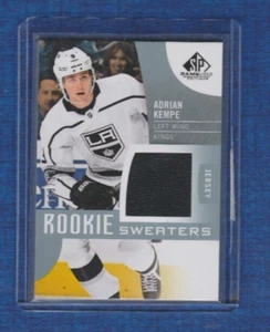 2017-18 Upper Deck SP Game Used Rookie Sweaters /199 # RS-AK Adrian Kempe - Imagen 1 de 2