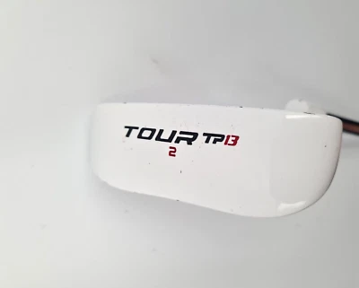 Dunlop Tour TP13 2 Right Handed Putter, Approximately 35 Inches - Image 1 of 4