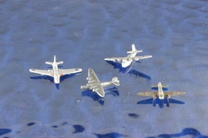4x Reino Unido fabricante de aviones HDS ??  , modelo de barco 1:1250 - Imagen 1 de 6