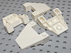 Lego pendiente 18° cuña 4x4 con hueco 1x2, con muescas [93348] blanco x4 - Imagen 1 de 6