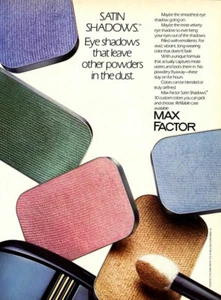 Max Factor 1988 sombra de ojos maquillaje satén 1 página anuncio de revista - Imagen 1 de 1