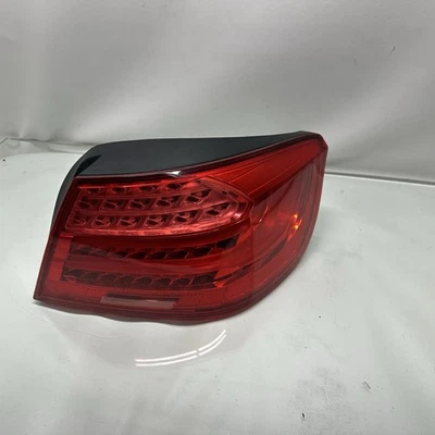 Luz trasera lateral pasajero BMW 328i 335i convertible LCI 7252094 LED probada 11-13 Foto 1 de 4