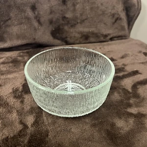 Discontinued Vintage Indiana Glass Frosted Crystal Ice Small Fruit Dessert Bowl - Picture 1 of 3