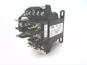 Transformador de control ABB X4050PSF1 50VA 460/230/208VAC primario 115/24VAC - Imagen 1 de 2