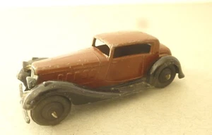 1940/50's Dinky Toys Humber Vogue Two Door Saloon Car in Brown Black Dinky Toy - Picture 1 of 8