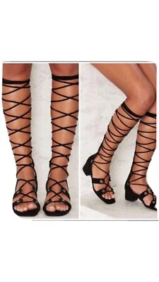 Sandalia gladiador Jeffrey Campbell Bryndis de gamuza negra con cordones, talla 8,5 Foto 1 de 4