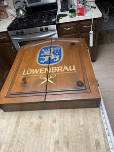 Gabinete de dardos vintage Lowenbrau Beer 1977/signo - Imagen 1 de 11
