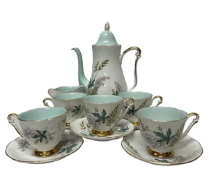 Vintage Louise by Queen Anne bone china 12 piece coffee /Tea set 1950 24ct Gold - Picture 1 of 24