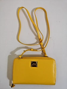 Authenthic Lauren Ralph Lauren Yellow Round Zipper Wallet Cross Body - Picture 1 of 9