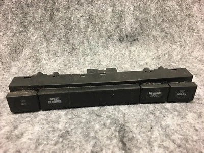 Interruptor de control de crucero del volante Chrysler LeBaron 1990-1994 sedán de 4 puertas 32264 Foto 1 de 3