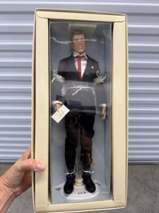 THE FRANKLIN MINT DOLL - PRESIDENT JOHN F KENNEDY - PORCELAIN NEW IN BOX! - Picture 1 of 5