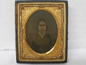 Antique Double Daguerreotype Photograph of Woman - Ninth Plate - Picture 1 of 3