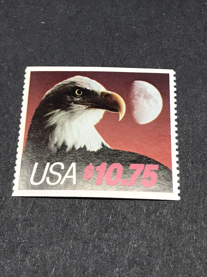 Scott# 2122 - 1983 $10.75 Eagle and Half Moon Express Mail Single MNH - Image 1 of 1