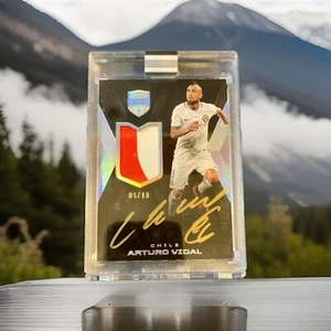 2018 Panini Eminence Soccer Patch Auto Arturo Vidal 9/10 Inter Chile - Picture 1 of 2