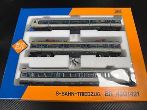 Roco H0 04134 B - S-Bahn-Triebzug BR420/421 - Bild 1 von 16
