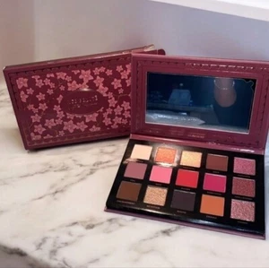 Ace Beaute Mystic Romance Palette NWT - Gothic Allure Sold Out on Website - Picture 1 of 6