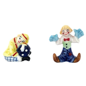 Clown Figurines 1.25" Tall Blue Gloves Sitting Hobo Style Vintage x2 Miniature - Picture 1 of 8