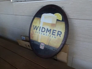 ORIGINAL DOUBLE SIDED THICK WOODEN " WIDMER BEER " HANGING SIGN - Foto 1 di 5