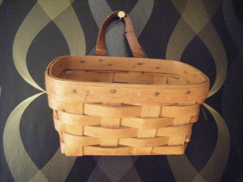 LONGABERGER BASKETS Handwoven Mini Hang-Basket 7"X5,1/8"across top 3,1/2"high Cover