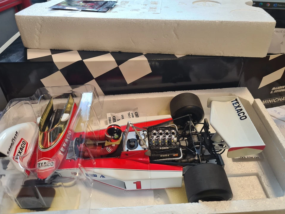 McLaren Ford M23 E.Fittipaldi 1975 1:18 apribile Minichamps 530751801 - Immagine 1 di 1