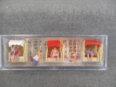 Preiser Spur H0 10427 Figurenset im Strandkorb in OVP - Bild 1 von 2