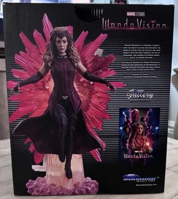 Scarlet Witch Diorama Gallery Action Figure - Immagine 1 di 3