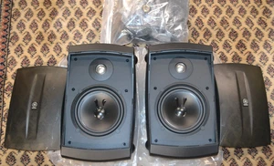 Par de altavoces Yamaha bidireccionales interior exterior ~ NS-AW350 ~ NEGRO para todo tipo de clima NUEVO - Imagen 1 de 14