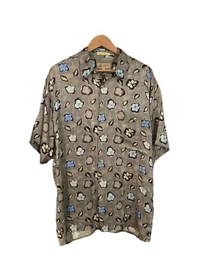 Camisa grande de seda floral Lord And Taylor  Foto 1 de 4