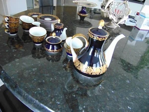 GERMAN EAHL WEIMAR COFFEE SERVICE PORCELAIN SET. ELEGANT GOLD STRIPED & COBALT. - Picture 1 of 12