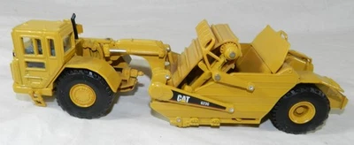 Caterpillar 623G Elevating Scraper - Norscot Group - 10.25" long - Image 1 of 4