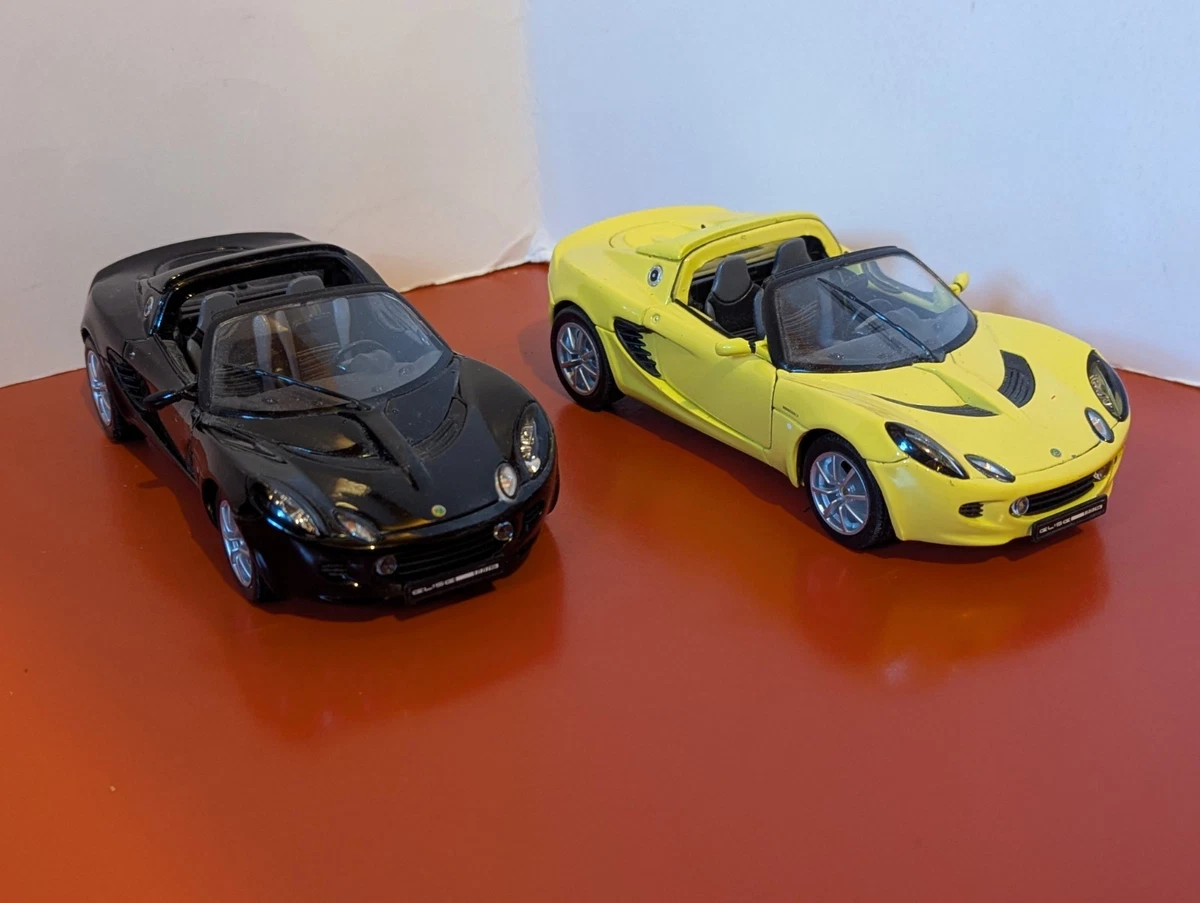 ミニカー Welly 22447 2003 Lotus 111s 1/24 Black Welly 1:24 scale 2003 Lotus Elise 111S