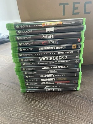 Lote de juegos Xbox One paquete, GTA 5, Rainbow, Forza, Battlefield, NeedforSpeed, CallofDuty Foto 1 de 2