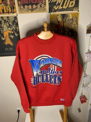 VTG 80-90’s Made in USA Washington Bullets NBA sweatshirt Cover