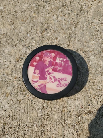 ST. LOUIS BLUES NHL BRETT HULL FADED LOGO STAR PUCK NHL NHLPA GENERAL TIRE 🇨🇦 Cover