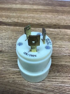 BRYANT 71030NP LOCKING PLUG 30A 125V/250V 3P 3W NEMA L10-30P 3331 71030-NP - Picture 1 of 4