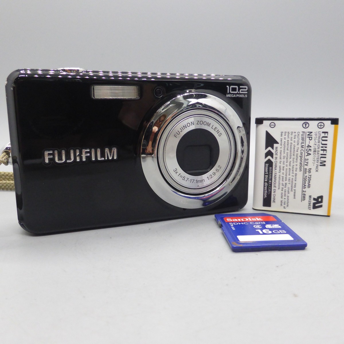 Fujifilm FinePix JX、Sony Cyber-shot ジャンク Fujifilm FinePix J Series 3-9.9x Digital Cameras for Sale