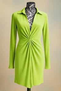 Elegantes Faltenkleid in Erbsengrün NEU mit Etikett Gr. 40/L - Bild 1 von 1