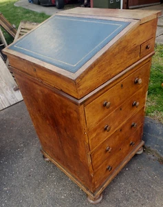Circa 1815 Regency Davenport Writing Desk w Leather Top. 19 x 19 x 33" Tall. - Picture 1 of 14