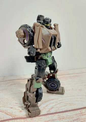 Hasbro Transformers Fall of Cybertron ONSLAUGHT INCOMPLETE 2012 SDCC Read Descr Cover