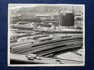 Patios de ferrocarril y estación terminal de ATLANTA - Paso elevado de Spring Street en foto - Imagen 1 de 5