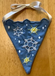 MACHINE EMBROIDERED HOLIDAY TREAT CONE ORNAMENTS STARS AND SNOWFLAKES - Picture 1 of 1
