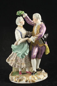 Antique Royal Vienna 19th Century 6⅛" Porcelain Courting Figurine w Floral Crown - Picture 1 of 11