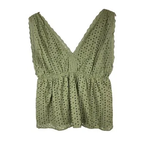 NWT Wishlist Apparel Women's Size L Green Eyelet Sleeveless V-Neck Tank Top - Picture 1 of 8