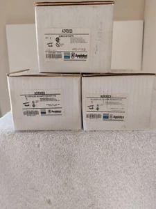 APPLETON ADR3023 30 AMP 2W3P POWERTITE RCPT ( QTY ) 1 - Picture 1 of 2